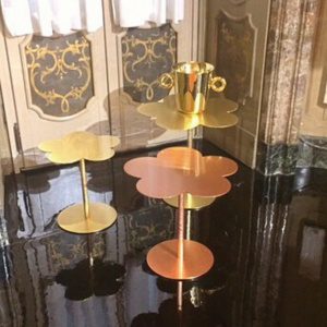 Естественность является основой журнального столика Ghidini 1961 Естественность является основой журнального столика Ghidini 1961