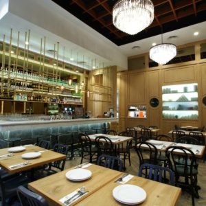 Современная интерпретация культового ар-деко в ресторане Zaffon Kitchen Современная интерпретация культового ар-деко в ресторане Zaffon Kitchen