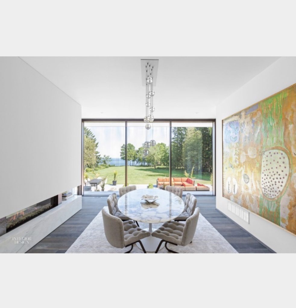 Miesian House от RZLBD и Julia Francisco Design Rises в Торонто