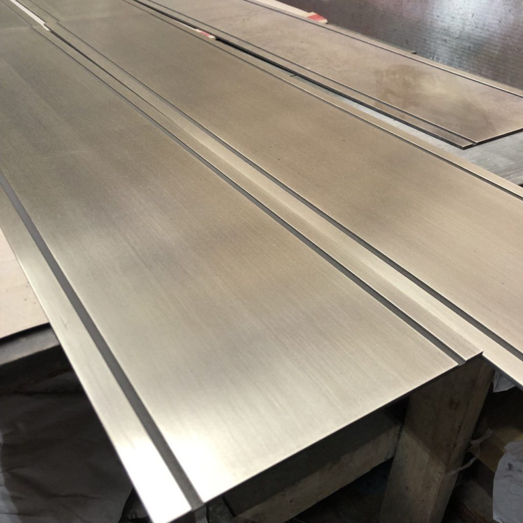 Латунные полосы купить в Москве по выгодной цене | Латунная мастерская