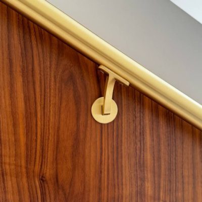 Латунный поручень "сияние успеха"