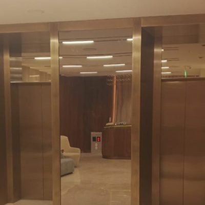 Лифтовые порталы в латуни. SMINEX