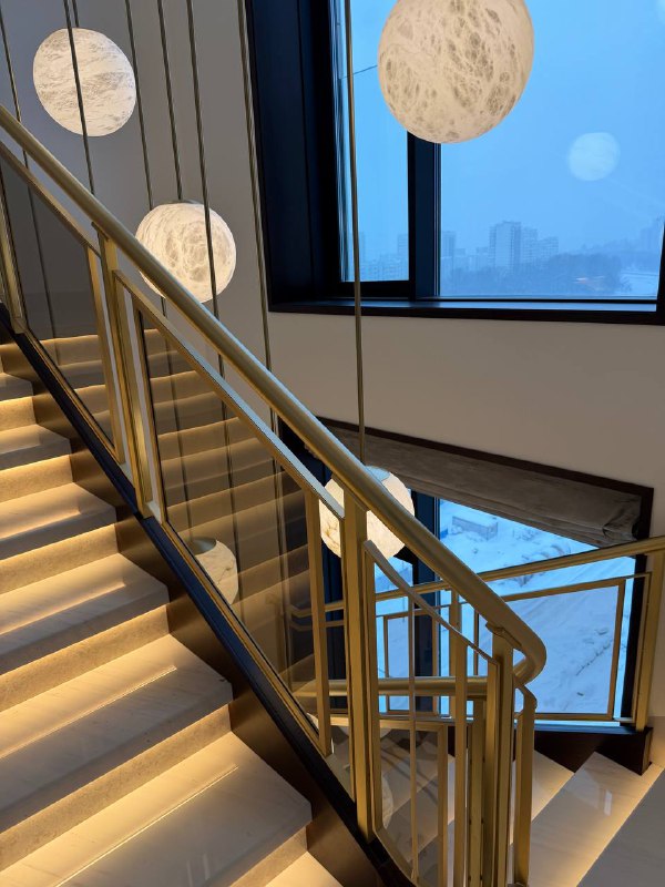 Лестничные ограждения из латуни Сидней Сити. Фото.6